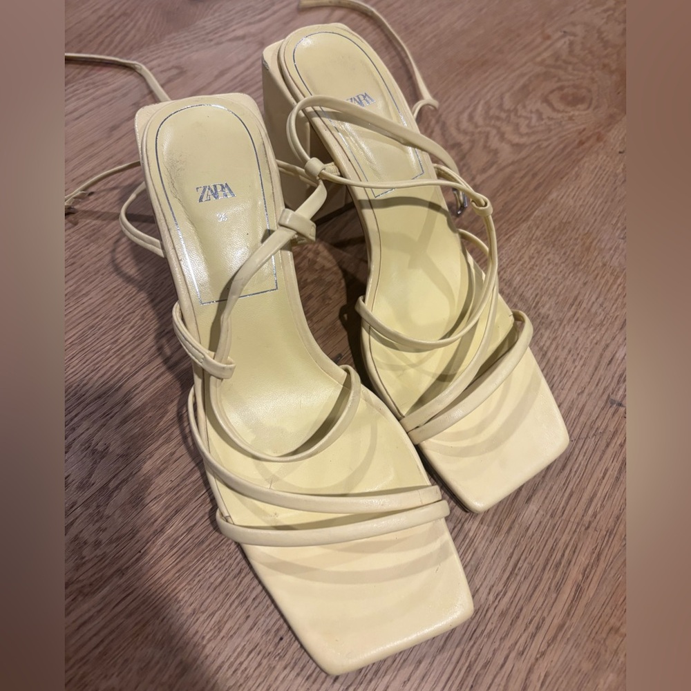 Zara Women's Lemon Strappy Heels
